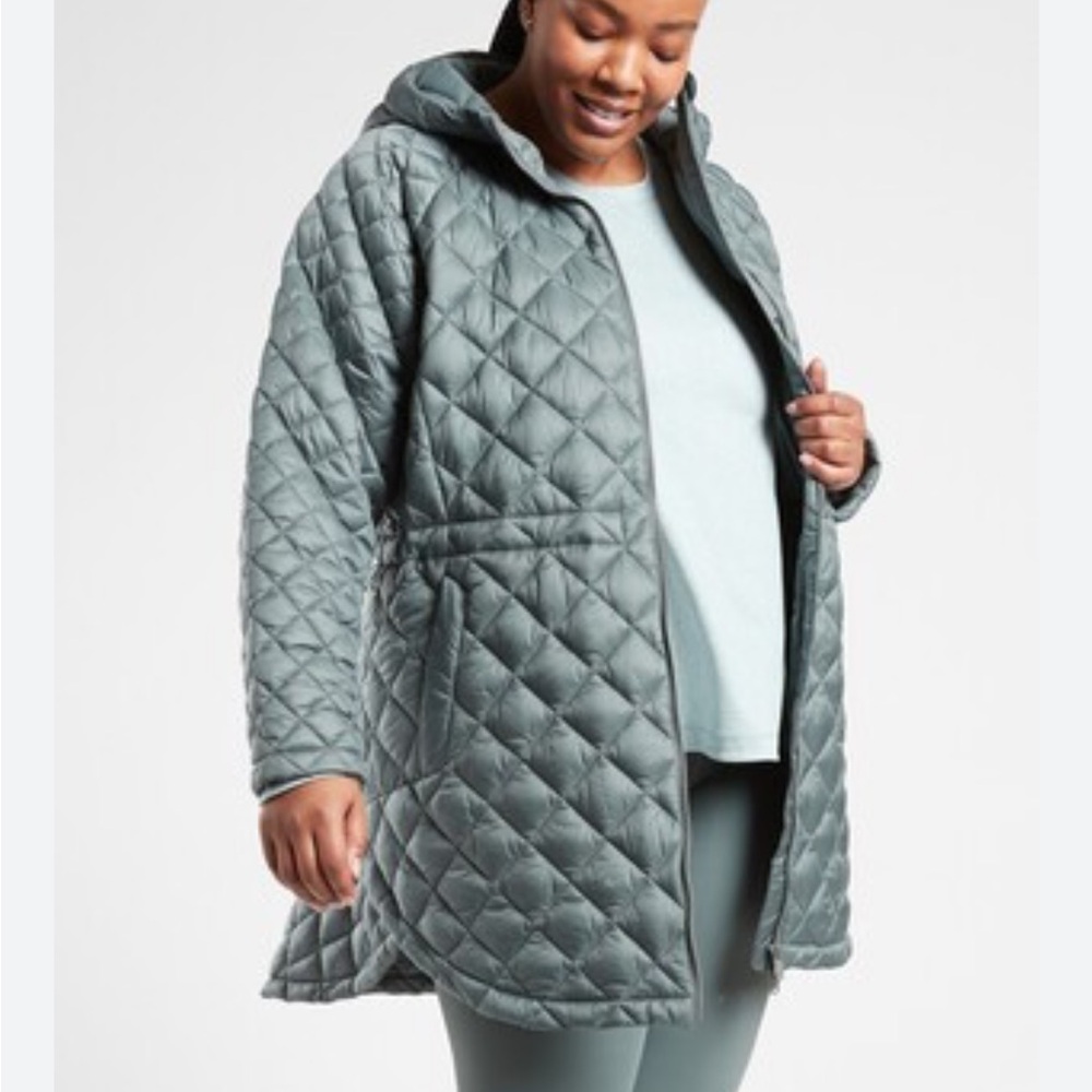 Athleta Whisper Featherless Puffer Parka medium tall